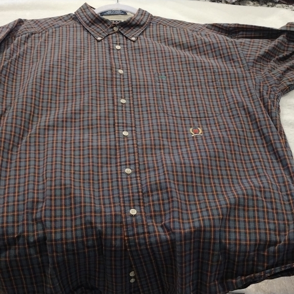 Tommy Hilfiger xl long sleeve button down shirt - Picture 9 of 11